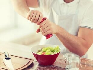 通过正确饮食，男人将恢复活力